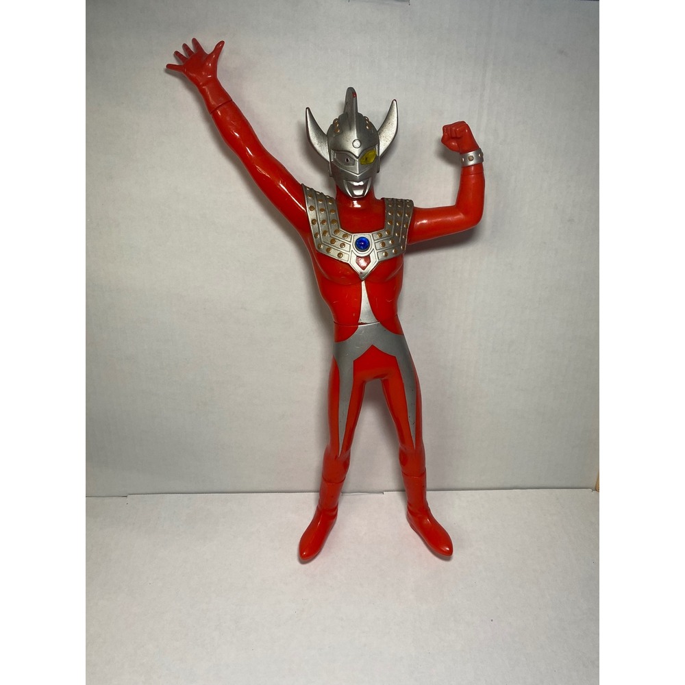 Vintage 1992 Bandai Ultraman Taro 19 Inch Vinyl Action Figure Japan Import Red